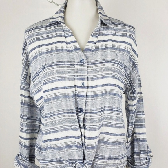 Blu Pepper Stitch Fix Gray Striped Tie Front Top Crop Crochet Sz M Open Back - Picture 1 of 8